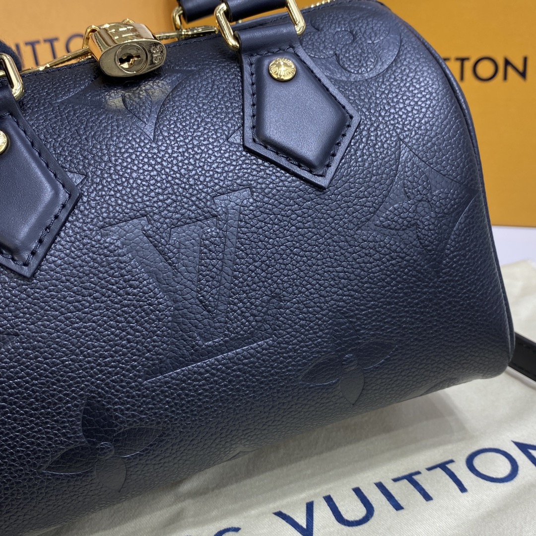 Louis Vuitton SPEEDY BANDOULIERE 20 Monogram Handbag M58953 Black 